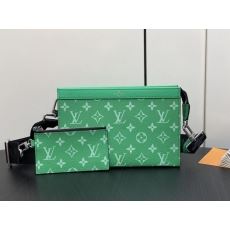 LV Clutch Bags